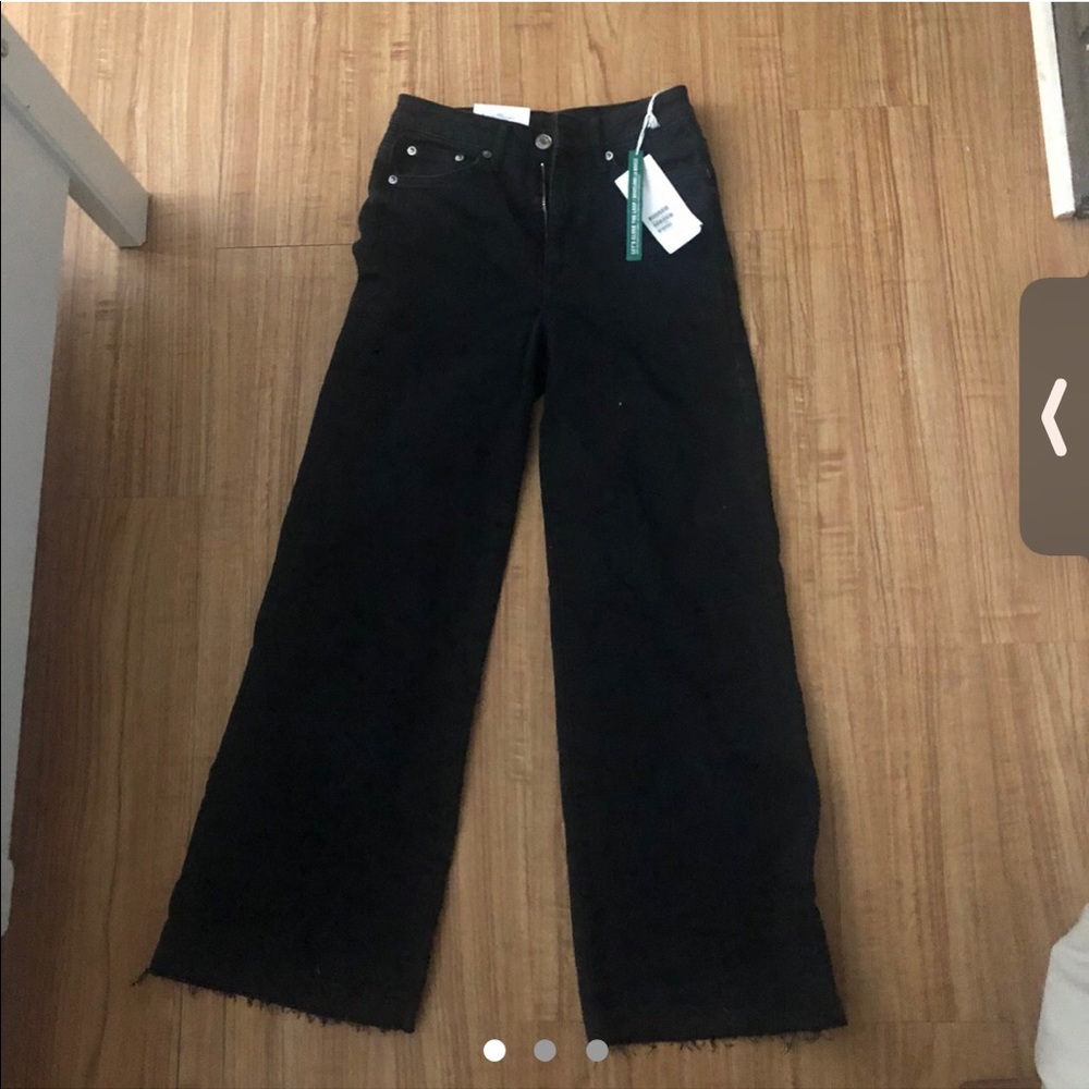 H&M Wide leg + High Waist Jeans